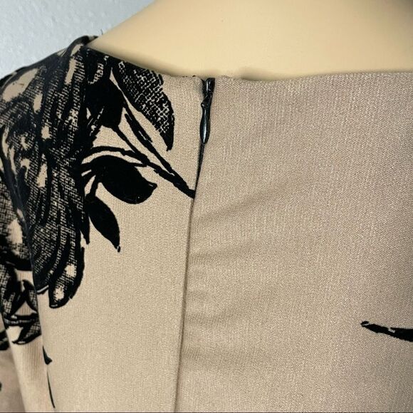 Chadwick’s 3/4 Sleeve Tan and Black Floral Dress With Raised Floral Print Size 4 - Picture 6 of 14